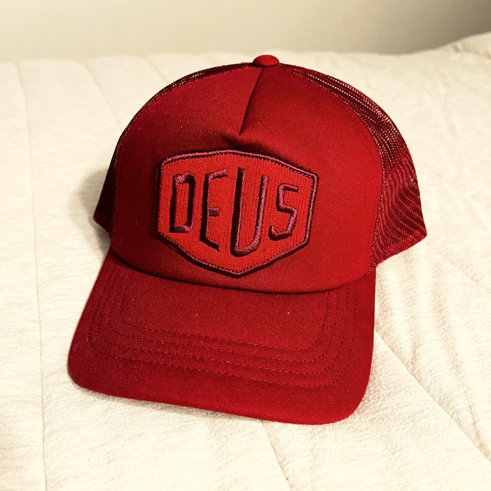 Men’s Deus Ex Machina Red Snap Back Hat